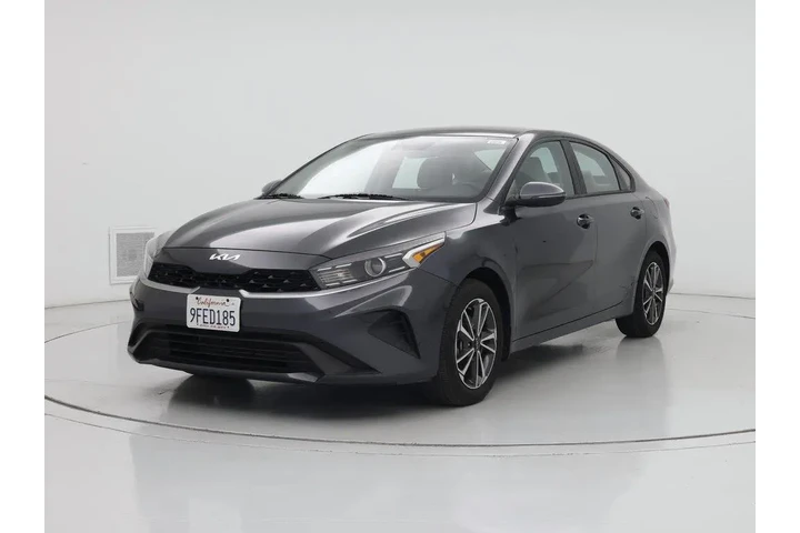 $19998 : Kia Forte 2023 LXS 4dr Sedan image 4