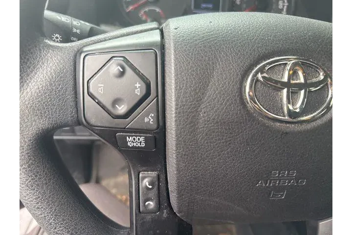$24995 : Toyota Tacoma 2022 4x2 SR 4d image 9