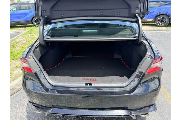 $31991 : Toyota Camry 2022 XSE V6 4dr image 5