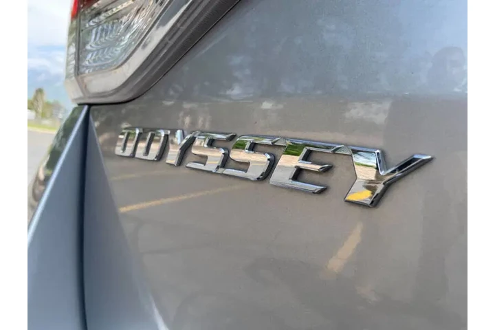 $9400 : 2017 Odyssey LX image 10