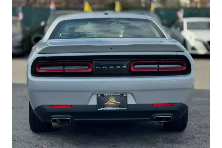 2021 DODGE CHALLENGER2021 DOD image 1