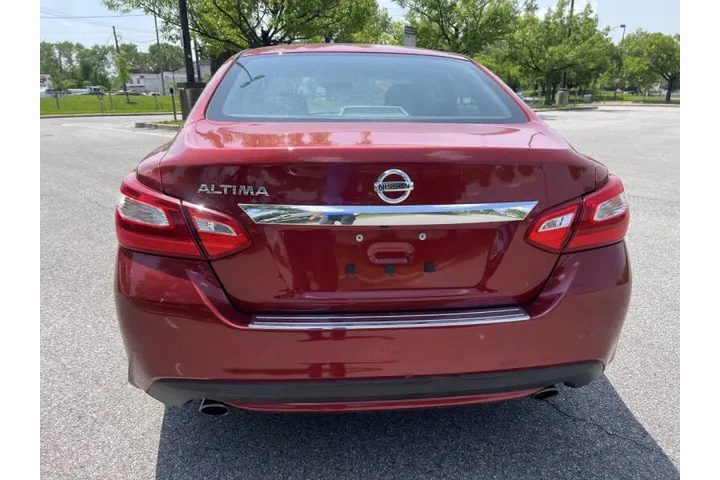 $9900 : 2016 Altima 2.5 S image 7