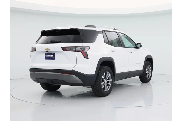 $31998 : Chevrolet Equinox 2026 LT 4d image 8