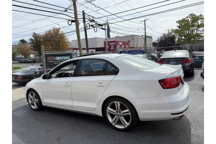 $8299 : 2015 Jetta GLI SEL image 8