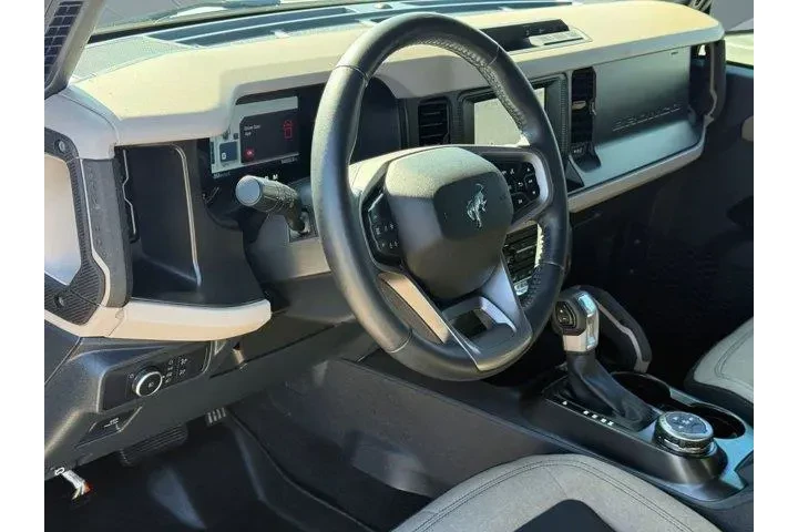 $32999 : Ford Bronco 2022 4x4 Big Ben image 4