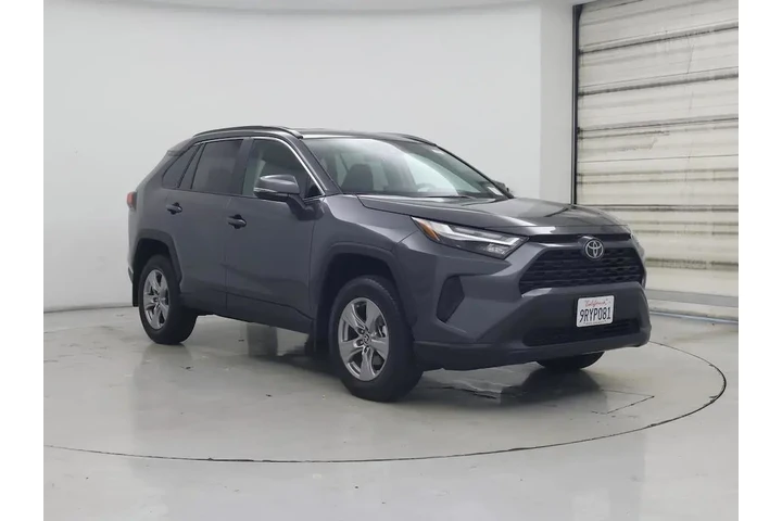 $34998 : Toyota RAV4 2025 AWD XLE 4dr image 1