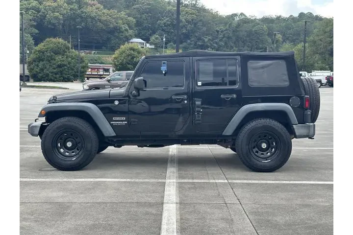 $19396 : Jeep Wrangler Unlimited 2016 image 4