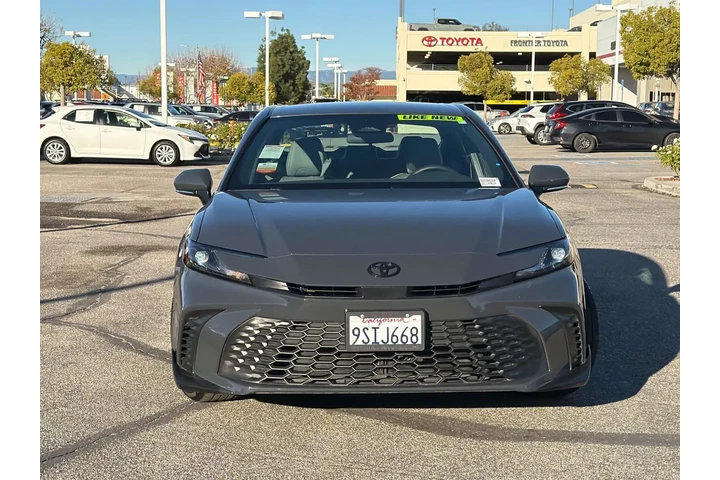 $30820 : Toyota Camry 2025 SE 4dr Sed image 2