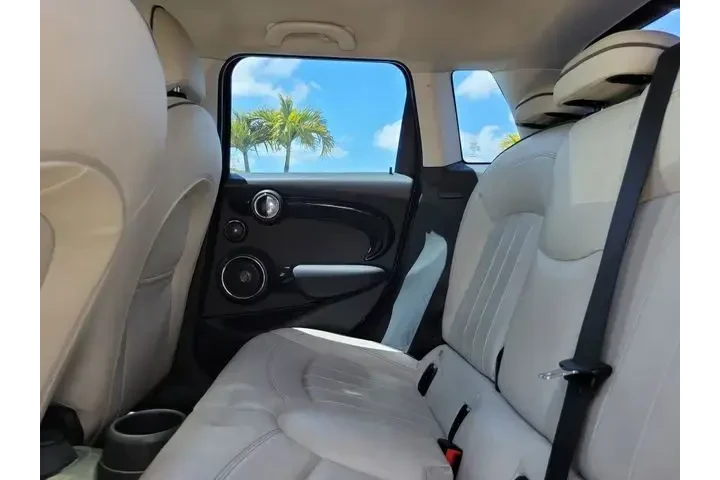 $12691 : MINI Hardtop 4 Door 2019 Coo image 9