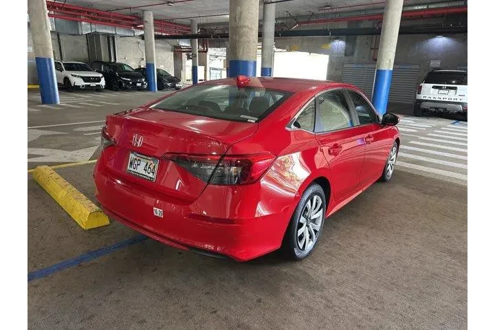 $23995 : Honda Civic 2022 LX 4dr Seda image 5