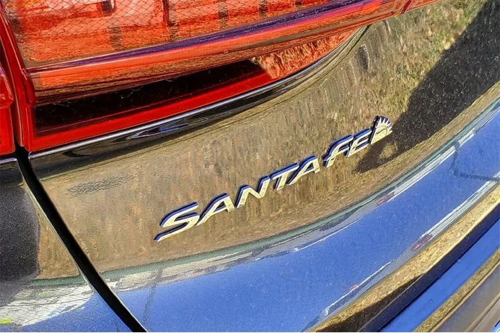 $21794 : Hyundai SANTA FE 2023 AWD SE image 9