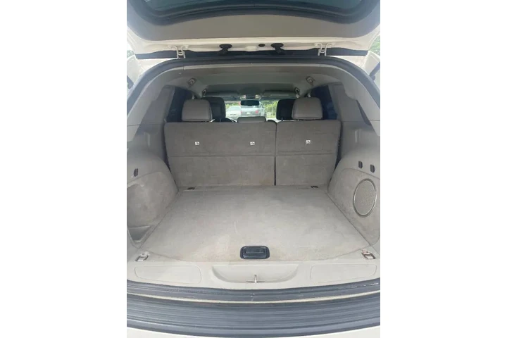 2012 Grand Cherokee image 10