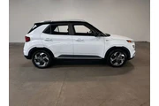 $17940 : Hyundai VENUE 2022 Limited 4 thumbnail