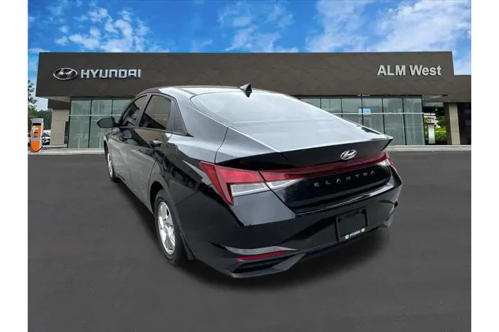 $17820 : Hyundai ELANTRA 2023 SE 4dr image 7