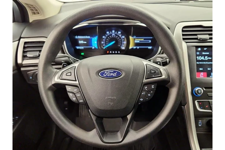 $16998 : Ford Fusion 2017 SE 4dr Seda image 10