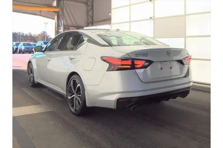 $22527 : Nissan Altima 2024 2.5 SR 4d image 6