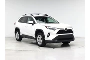 Toyota RAV4 2021 AWD XLE 4dr en Hialeah