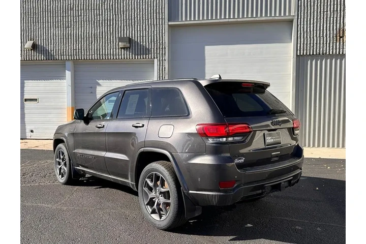 $21538 : Jeep Grand Cherokee 2021 4x4 image 3