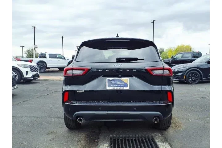 $22373 : Ford Escape 2024 ST-Line 4dr image 5