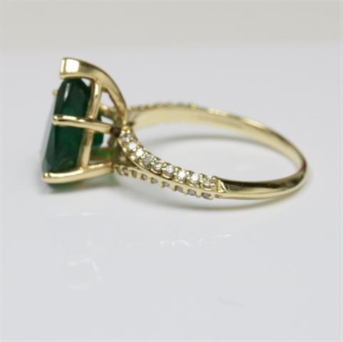 $2271 : Buy 2.21 cttw Emerald Ring image 1
