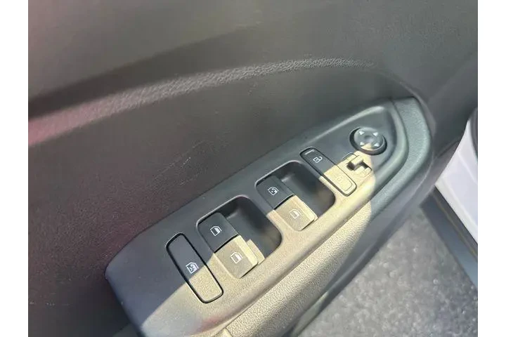 $20987 : Hyundai VENUE 2024 Limited 4 image 10