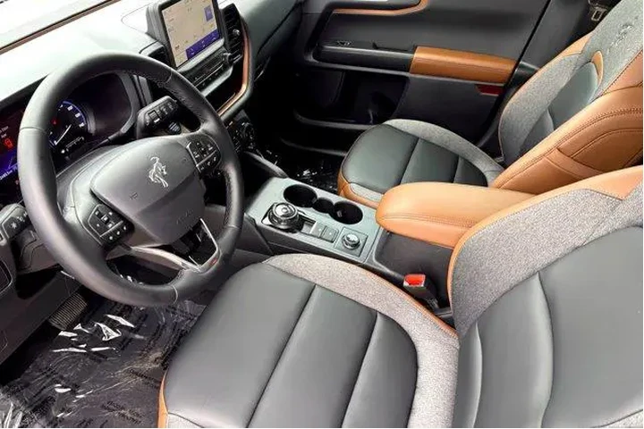 $30977 : Ford Bronco Sport 2024 AWD O image 8