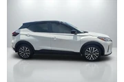 Nissan Kicks 2024 SV 4dr Cro en Brownsville