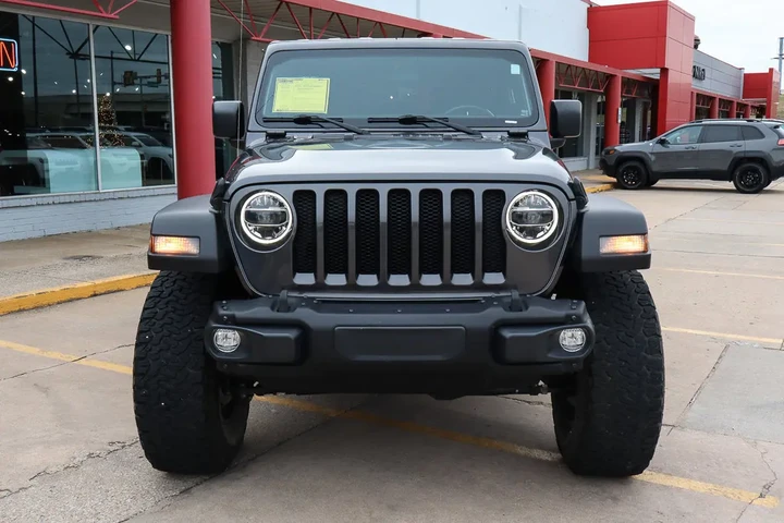 $32287 : 2021 Wrangler Unlimited Freed image 3