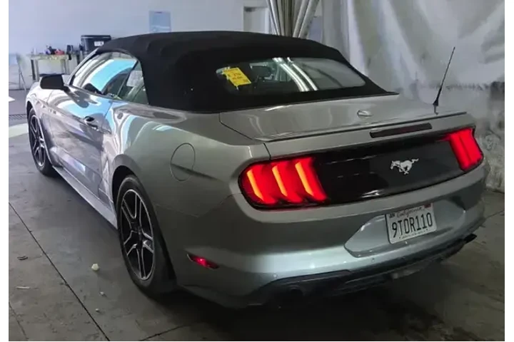 $20950 : Ford Mustang 2022 EcoBoost P image 3