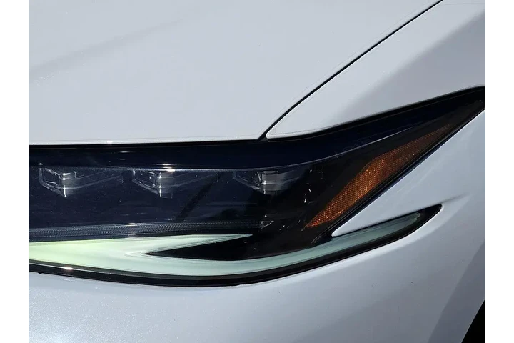 $35995 : Lexus ES 350 2022 F SPORT 4d image 8