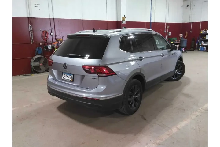 $20990 : Volkswagen Tiguan 2024 AWD W image 2