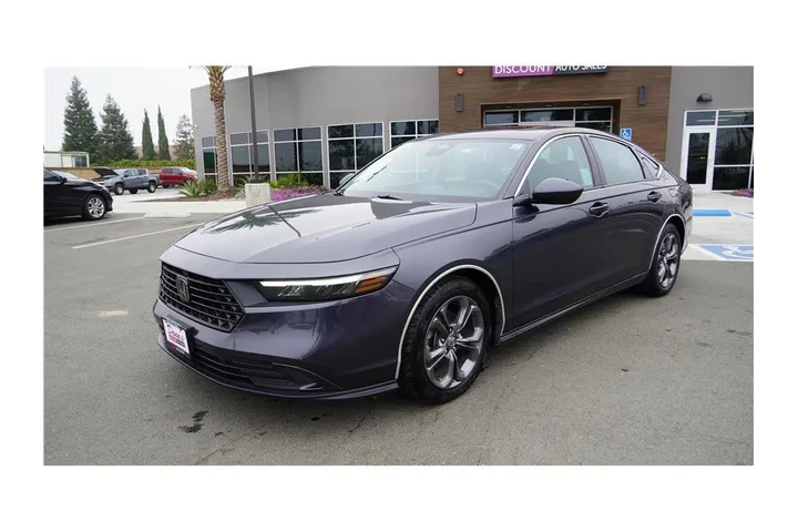 $24500 : 2023 Accord Sedan EX image 2