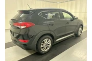 $13971 : Hyundai TUCSON 2017 AWD SE 4 thumbnail