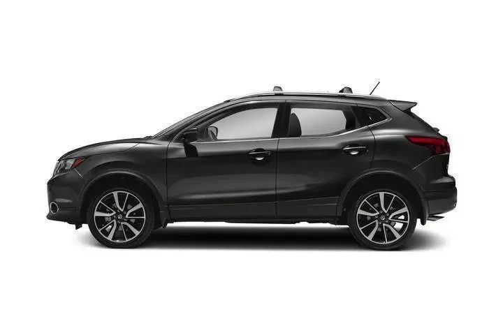 2017 Rogue Sport SV image 3