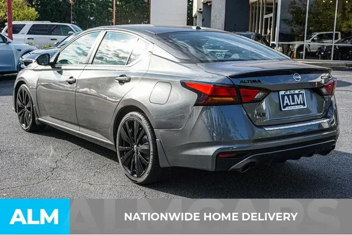 $20420 : Nissan Altima 2022 2.5 SR 4d image 5