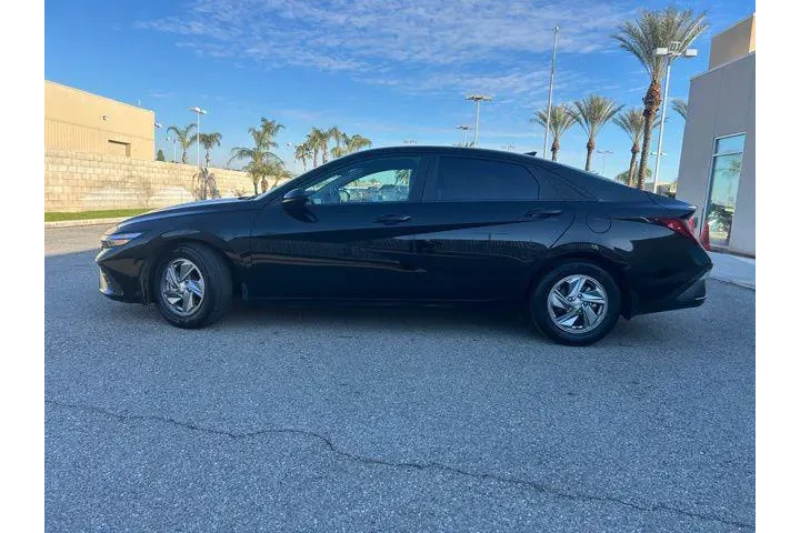 $18995 : Hyundai ELANTRA 2024 SE 4dr image 6