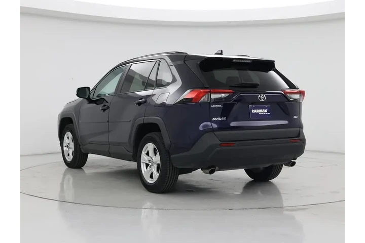 $24998 : Toyota RAV4 2021 XLE 4dr SUV image 2