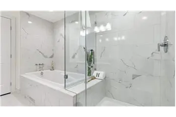 $5900 : Rental property with 2 bedro image 6