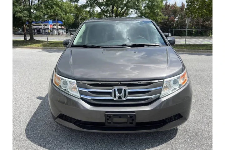 $9900 : 2013 Odyssey EX-L w/DVD image 4