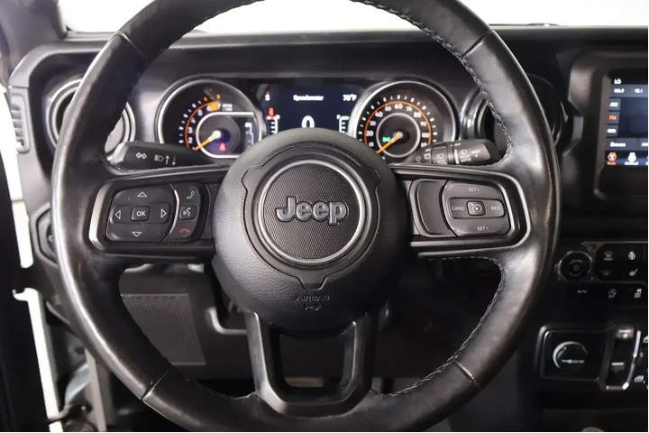 $25499 : Jeep Wrangler Unlimited 2021 image 3