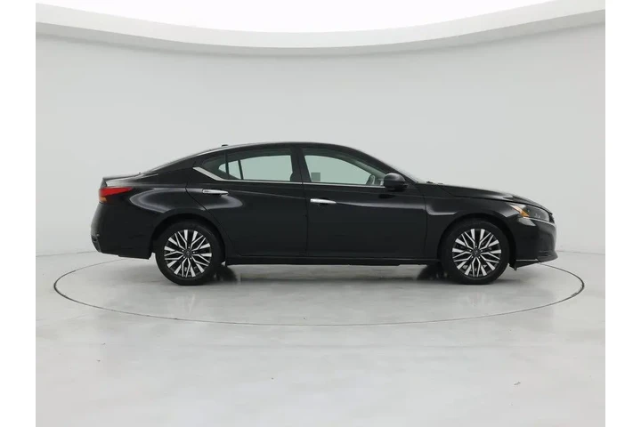 $20998 : Nissan Altima 2025 2.5 SV 4d image 7