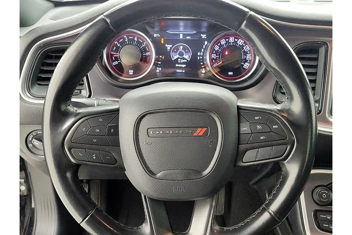 $19998 : Dodge Challenger 2021 SXT 2d image 10