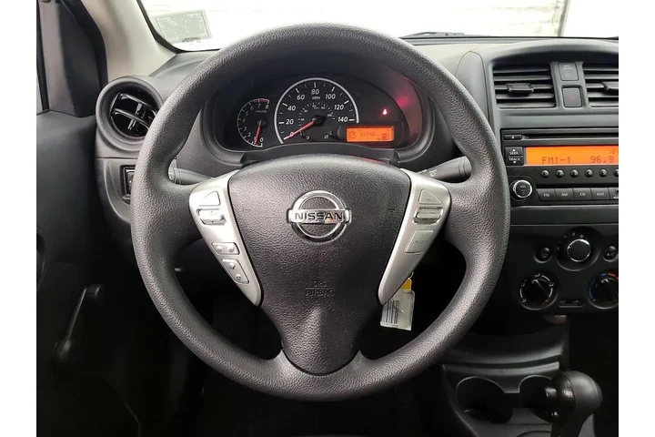 $13599 : Nissan Versa 2016 1.6 S 4dr image 10