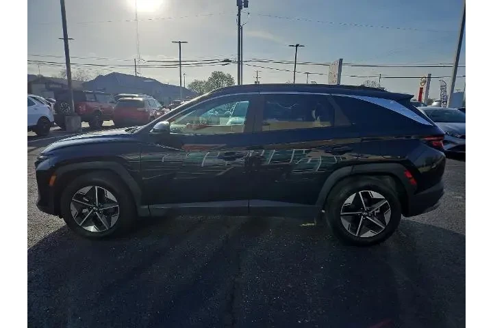 $23353 : Hyundai TUCSON 2025 SEL 4dr image 5