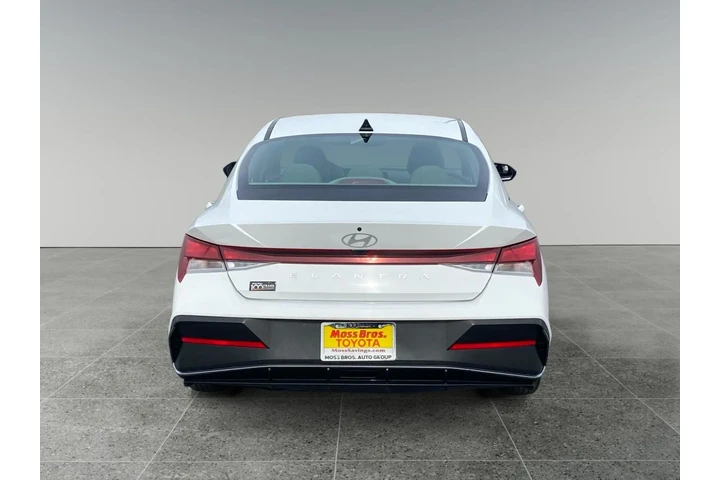 $19900 : Hyundai ELANTRA 2024 SE 4dr image 4