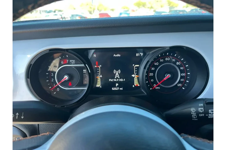 Jeep Wrangler Unlimited 2021 image 10