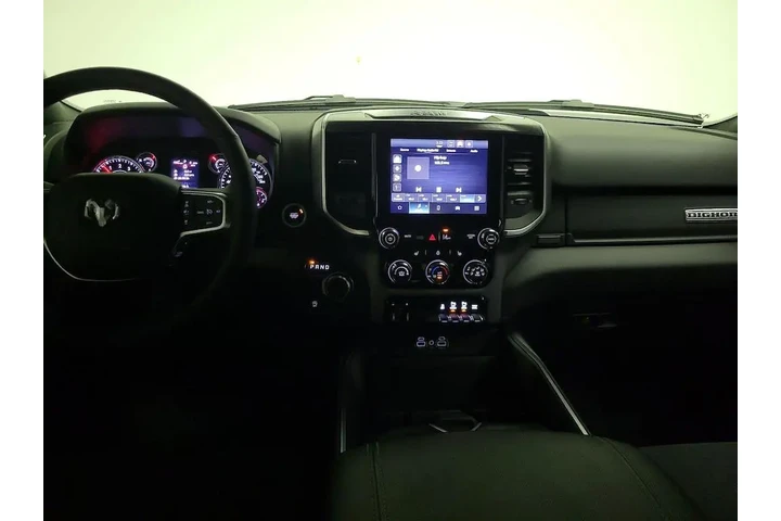 $38998 : Ram 1500 2025 4x2 Big Horn 4 image 9