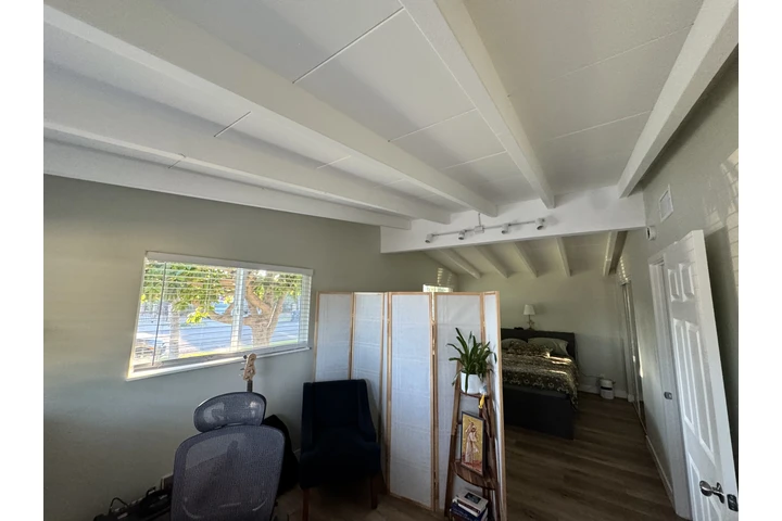 $1700 : Se renta el Master de una casa image 6