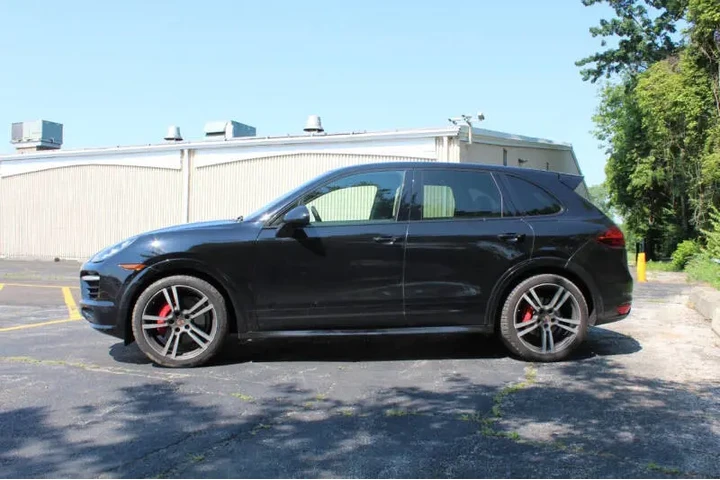 2014 Cayenne GTS image 4