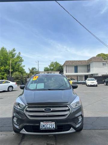 2019 Escape SEL image 3